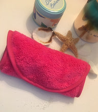 Load image into Gallery viewer, Microfiber Makeup Remover Cloth